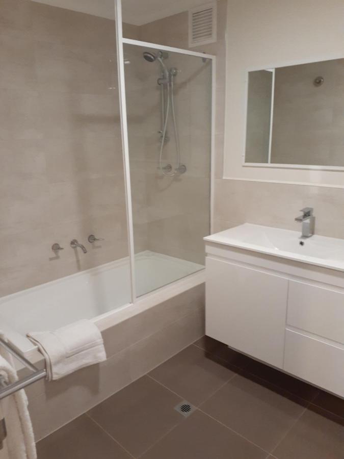 פרת'' Central City Exclusive Apartments מראה חיצוני תמונה