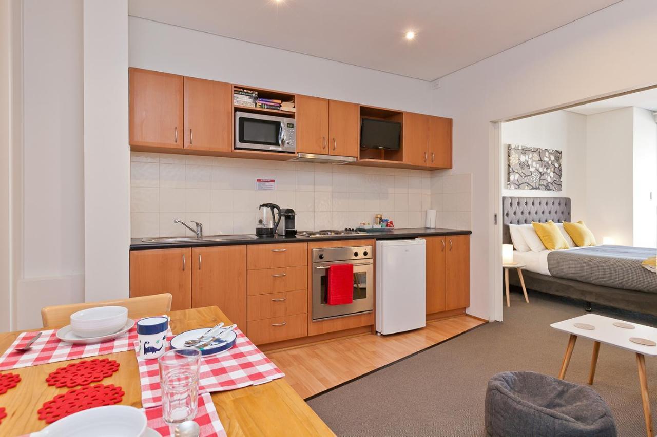 פרת'' Central City Exclusive Apartments מראה חיצוני תמונה