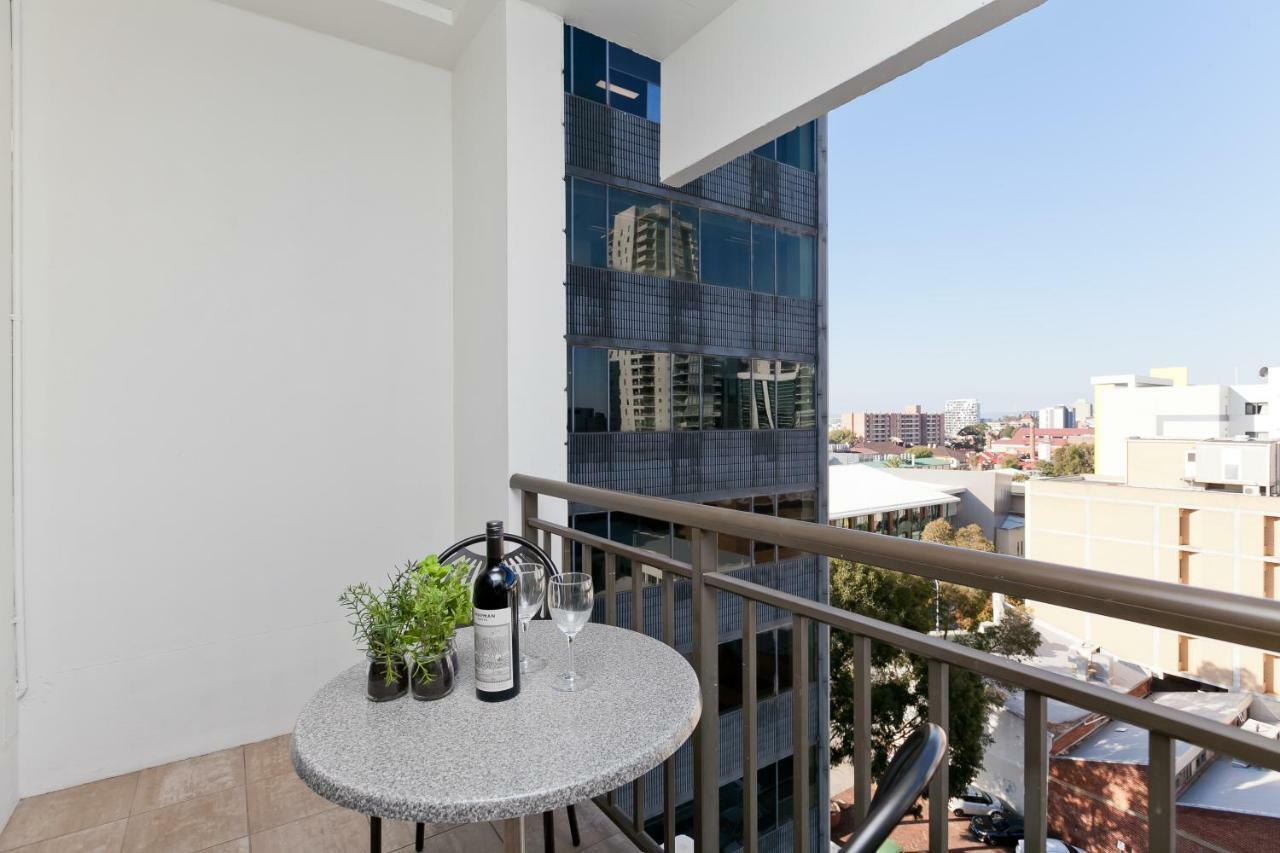 פרת'' Central City Exclusive Apartments מראה חיצוני תמונה